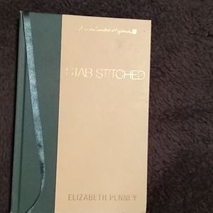 Annie's Quilted Mysteries STAB STITCHED